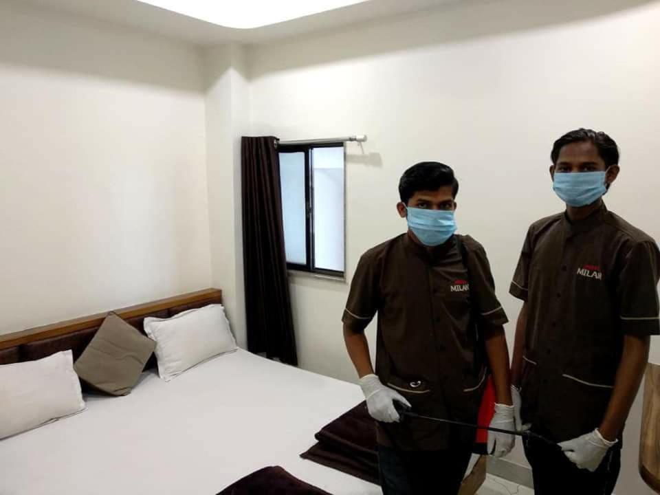 Hotel Milan Ahmedabad Esterno foto